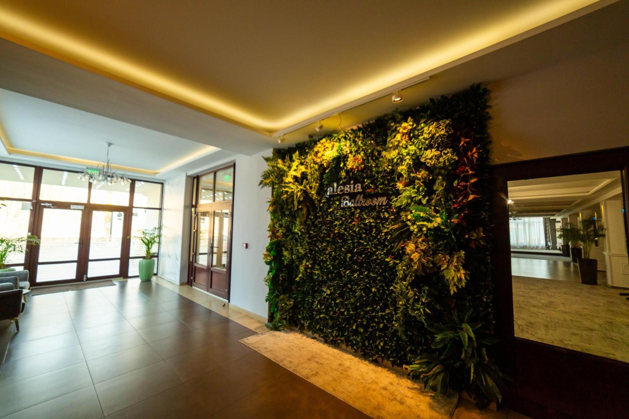Hotel Restaurant Alesia Corunca Екстериор снимка